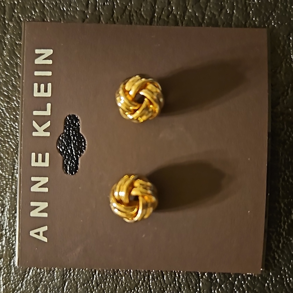 ANNE KLEIN Knot Stud Earrings